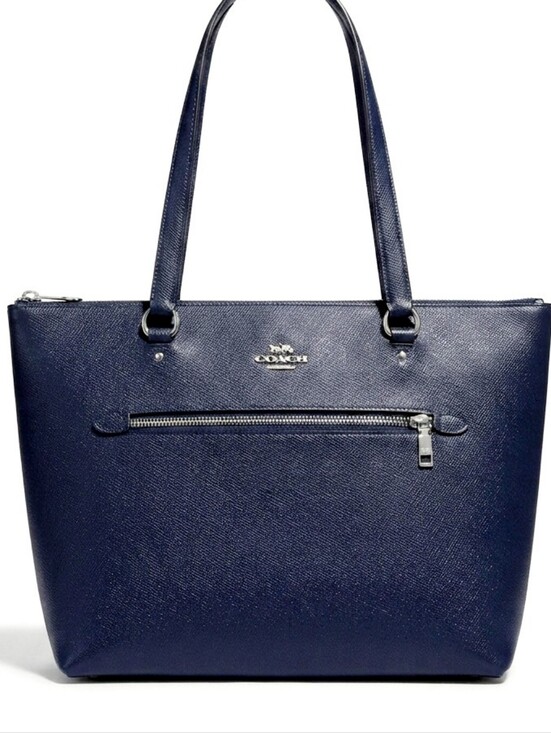 Coach Handbags - Coach Gallery Leather Tote